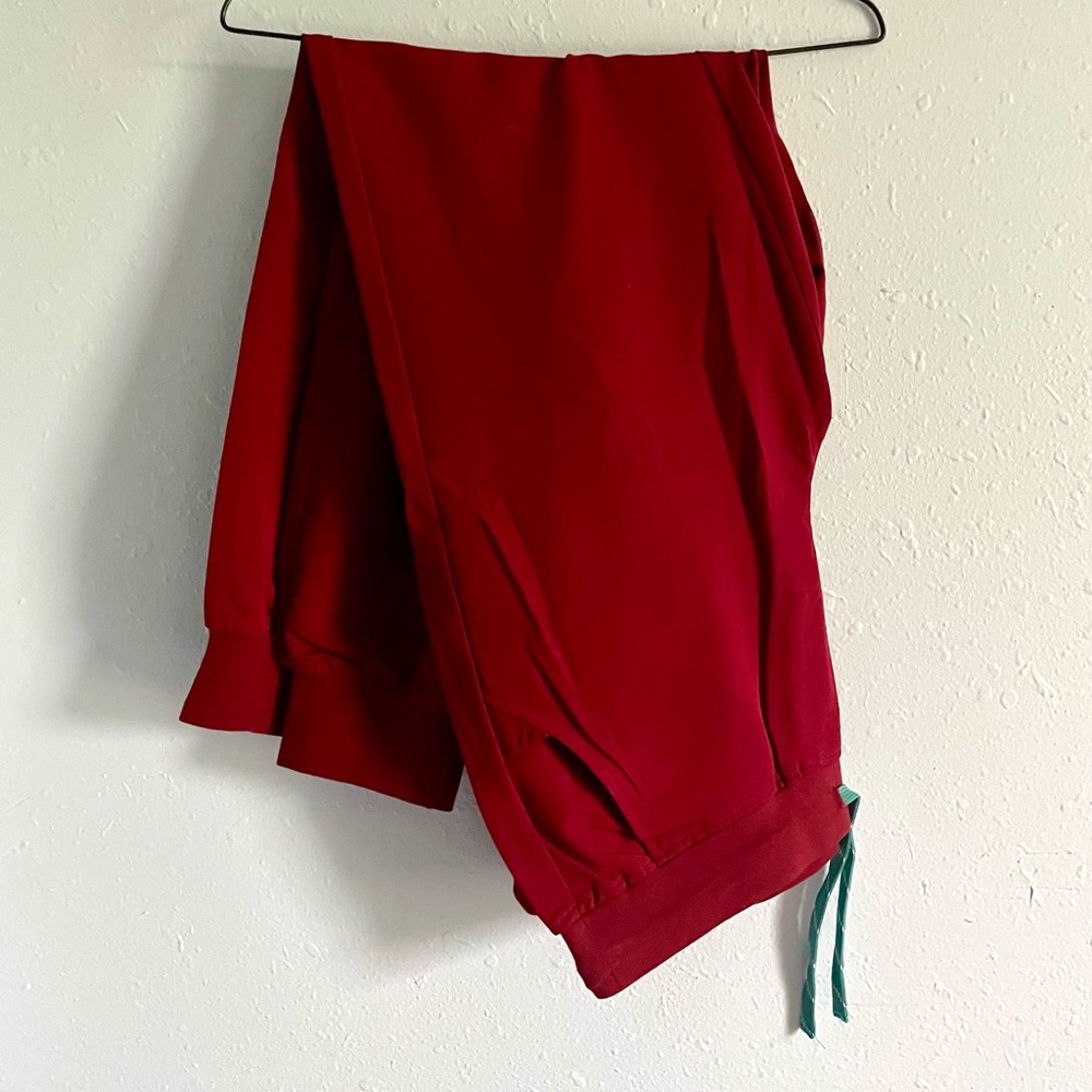 Burgundy jogger scrub pants